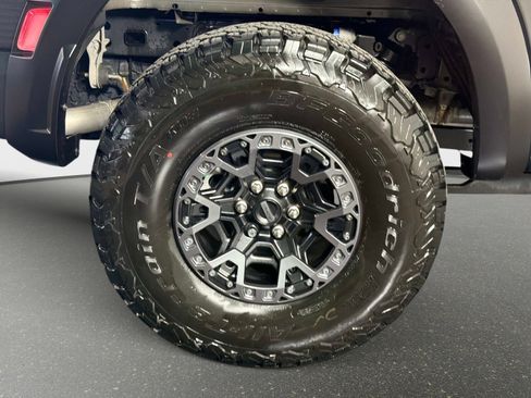 Used 2025 Ford F150 Raptor w/ Equipment Group 803A Raptor R image 17