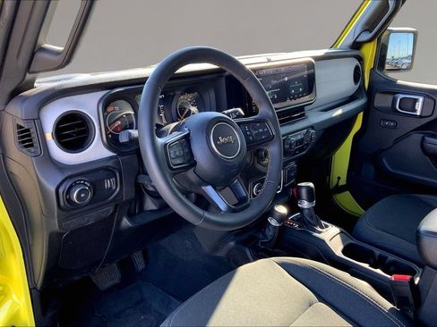 Used 2024 Jeep Wrangler Sport AWD/4WD image 12