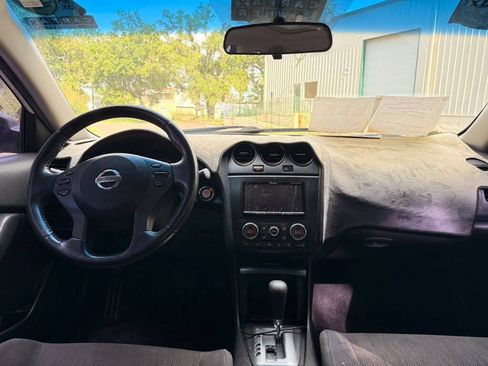 Used 2010 Nissan Altima 2.5 S w/ Convenience Plus Pkg FWD image 15