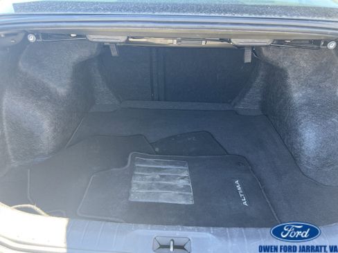 Used 2023 Nissan Altima 2.5 SL FWD image 7