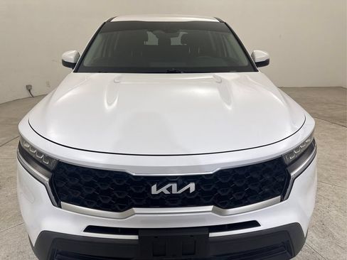 Used 2022 Kia Sorento LX FWD image 15