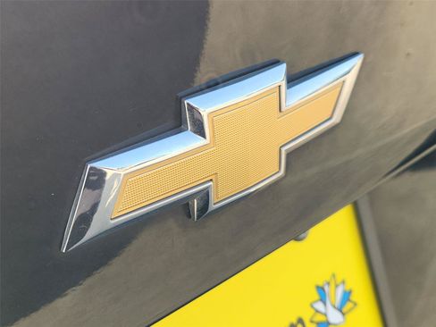 Used 2020 Chevrolet Malibu LT FWD image 28