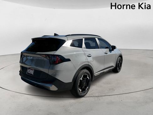 New 2026 Kia Sportage EX w/ EX Panorama Roof Package image 4