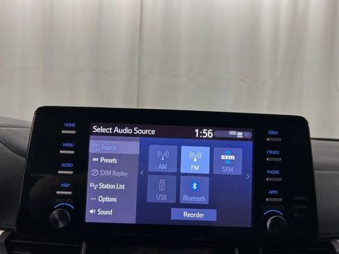Used 2021 Toyota Sienna XLE AWD/4WD image 14