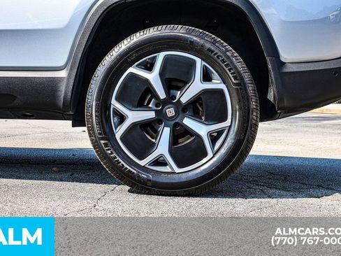 Used 2024 Rivian R1S Adventure image 17