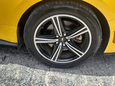 Used 2024 Ford Mustang Premium RWD image 8