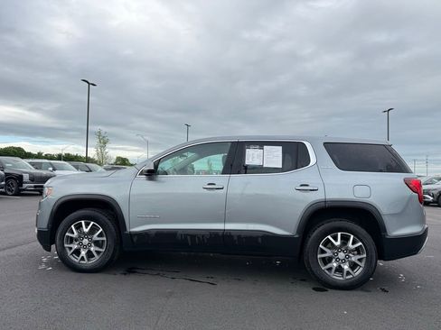 Used 2023 GMC Acadia SLE FWD image 8