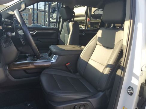 Used 2023 Chevrolet Silverado 1500 RST w/ Redline Edition image 17