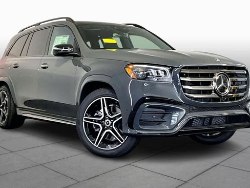 New 2026 Mercedes-Benz GLS 450 4MATIC image 19