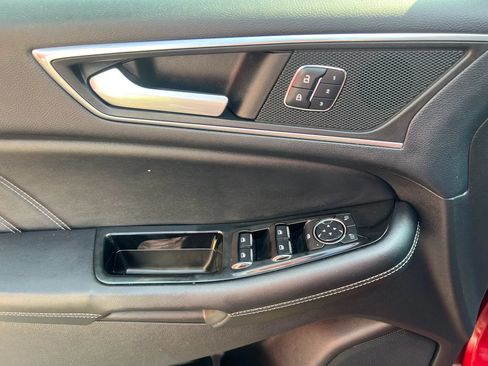 Used 2015 Ford Edge Sport w/ Equipment Group 401A AWD/4WD image 12
