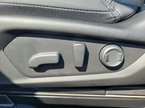 New 2026 Subaru Outback Premium image 17