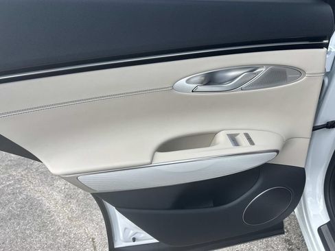 New 2026 Genesis GV70 2.5T Advanced AWD/4WD image 22