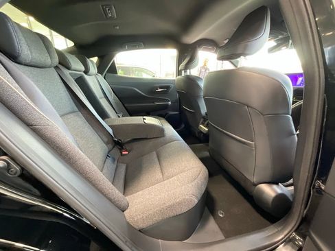 Certified 2023 Toyota Crown AWD/4WD image 20
