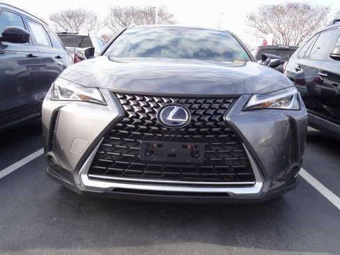 Used 2021 Lexus UX 250h w/ Premium Package image 2