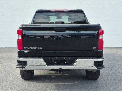 Used 2024 Chevrolet Silverado 1500 LT AWD/4WD image 33