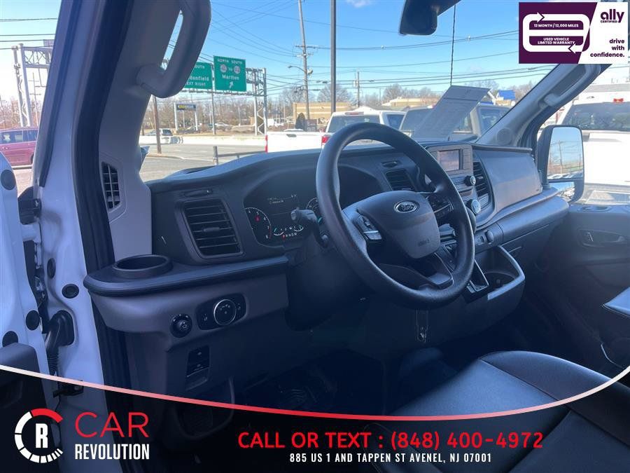 Used 2023 Ford Transit 250 Medium Roof w/ Load Area Protection Package RWD image 14