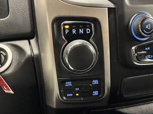 Used 2019 RAM 1500 Big Horn image 24