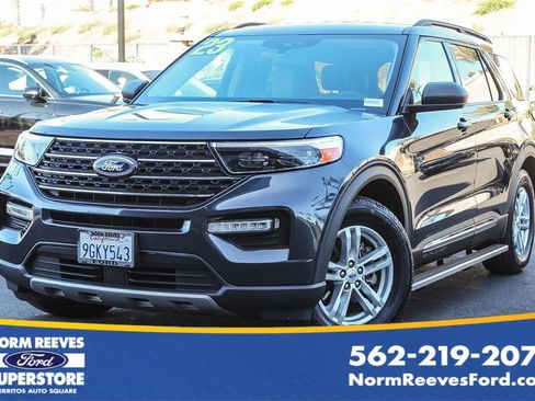 Used 2023 Ford Explorer XLT w/ Equipment Group 202A RWD image 1