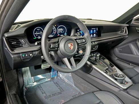 New 2026 Porsche 911 Carrera image 4