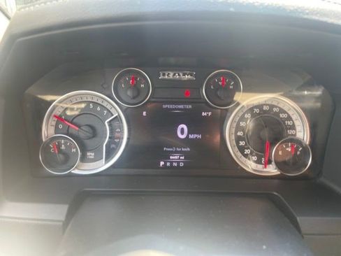 Used 2017 RAM 1500 Laramie w/ Convenience Group AWD/4WD image 9