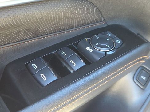 Used 2025 Cadillac CT4 V image 19