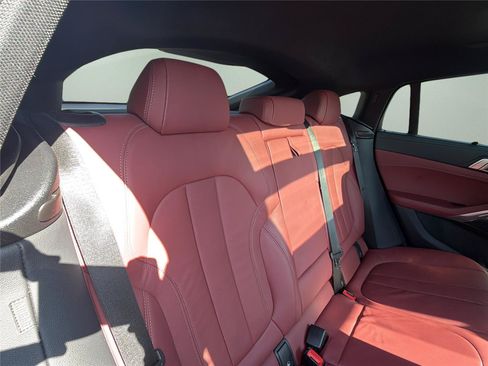 Used 2022 BMW X6 xDrive40i w/ Executive Package AWD/4WD image 24