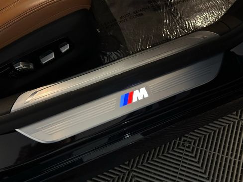 Used 2018 BMW 750i xDrive AWD/4WD image 26
