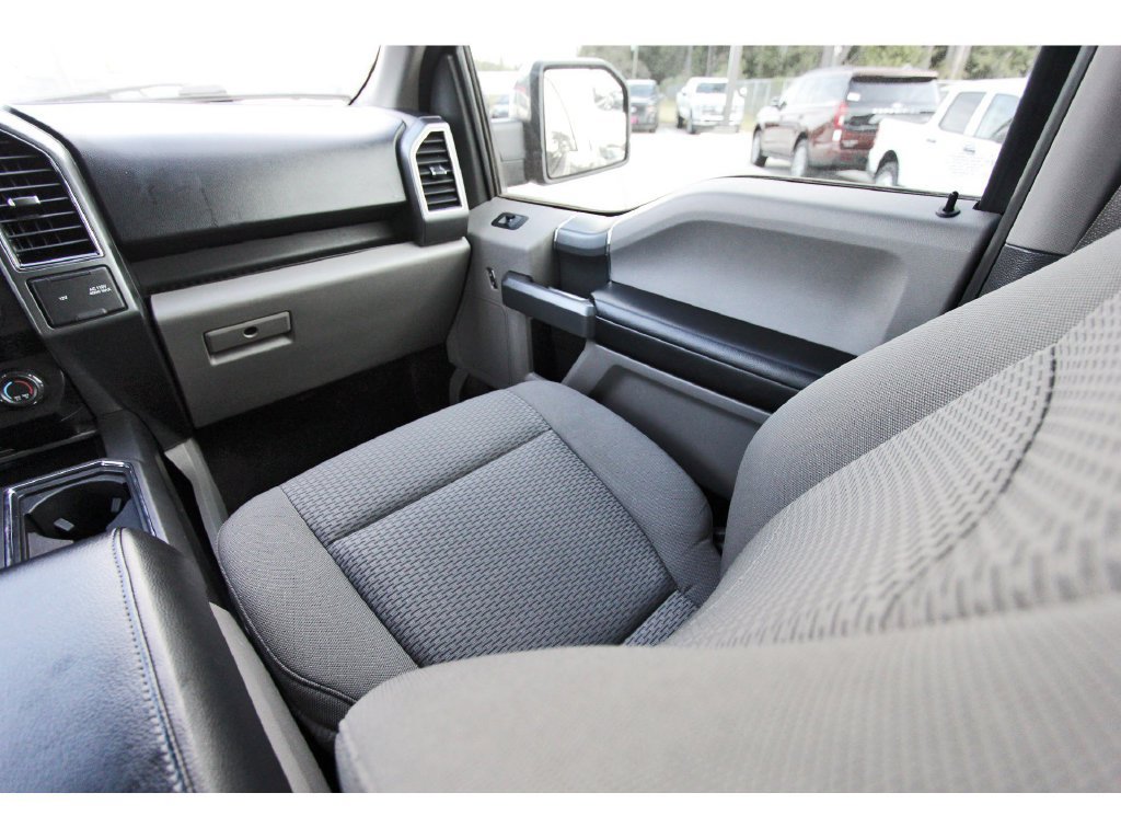 Used 2018 Ford F150 XLT w/ Equipment Group 302A Luxury AWD/4WD image 12