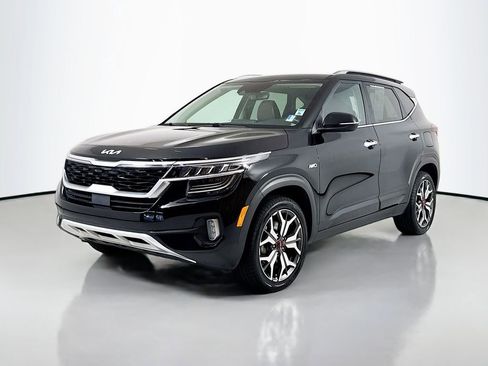 Used 2022 Kia Seltos SX AWD/4WD image 1