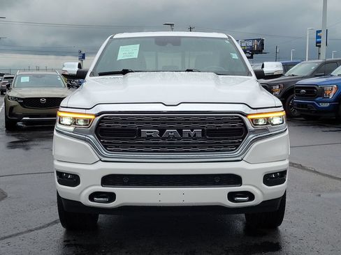 Used 2019 RAM 1500 Limited AWD/4WD image 2