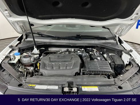Used 2022 Volkswagen Tiguan SE AWD/4WD image 34
