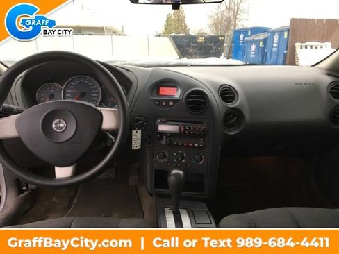 Used 2004 Pontiac Grand Prix GT w/ Drivers Package image 12