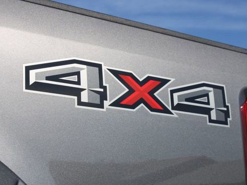 Used 2022 Ford F250 Lariat w/ Tremor Off-Road Package image 19