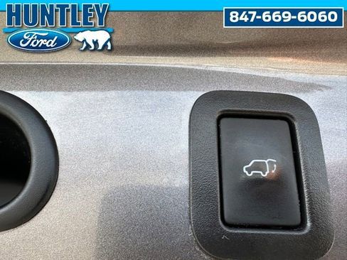 Used 2016 Toyota Highlander Plus image 15