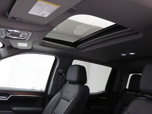 Used 2024 GMC Sierra 1500 Denali w/ Denali Reserve Package image 25