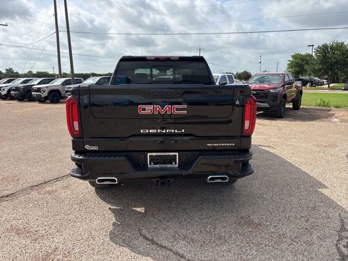 Certified 2025 GMC Sierra 1500 Denali w/ Denali Reserve Package AWD/4WD image 5