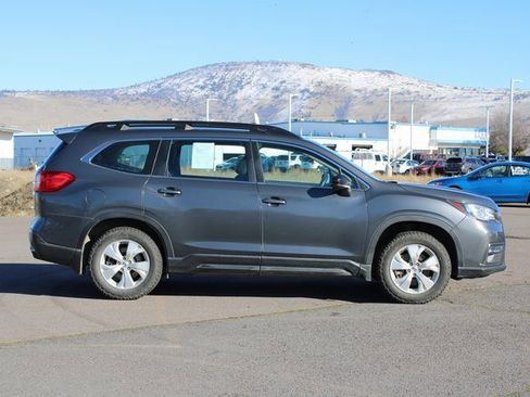 Used 2019 Subaru Ascent 8-Passenger image 7