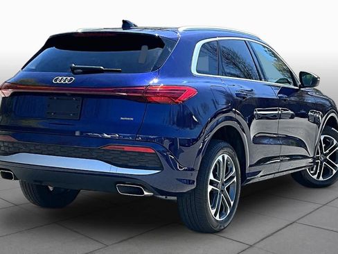 Used 2025 Audi Q5 Premium w/ Convenience Package AWD/4WD image 13