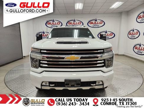 Used 2023 Chevrolet Silverado 3500 High Country w/ Z71 Off-Road Package image 2