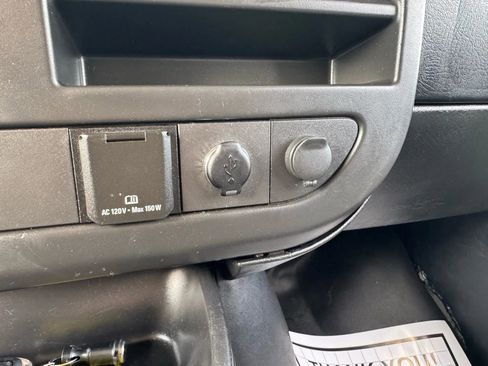 Used 2017 Chevrolet Express 3500 LS image 43