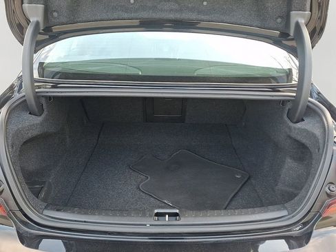 Used 2024 Volvo S60 B5 Core image 28