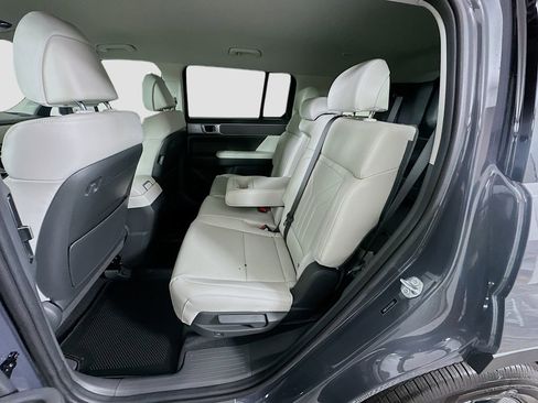 New 2026 Hyundai Santa Fe SEL image 16