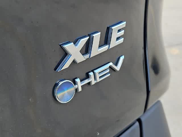 Certified 2025 Toyota RAV4 XLE AWD/4WD image 11