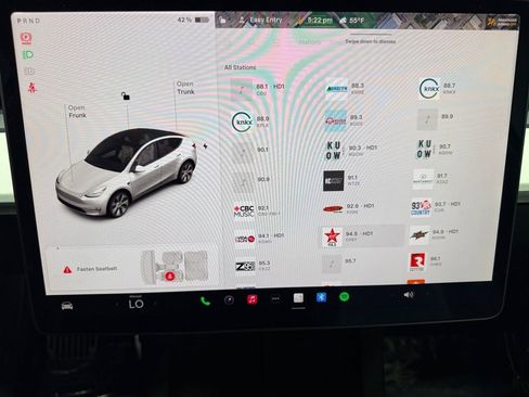 Used 2021 Tesla Model Y Long Range image 46