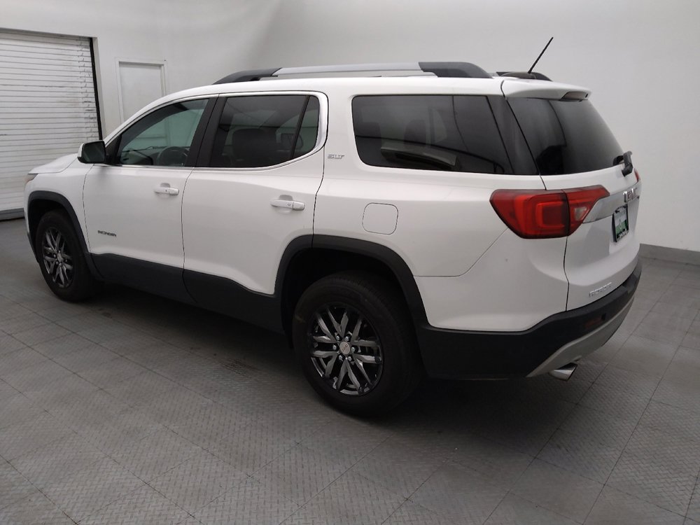 Used 2017 GMC Acadia SLT w/ LPO, Cargo Package FWD image 3