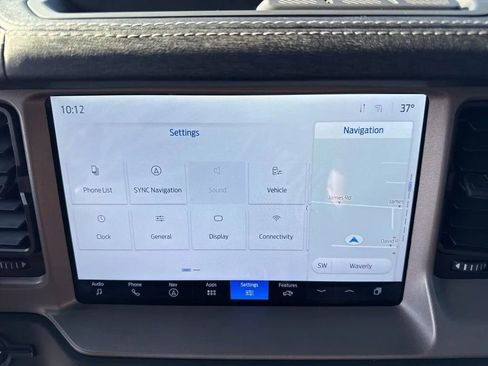 Used 2025 Ford Bronco Outer Banks image 21