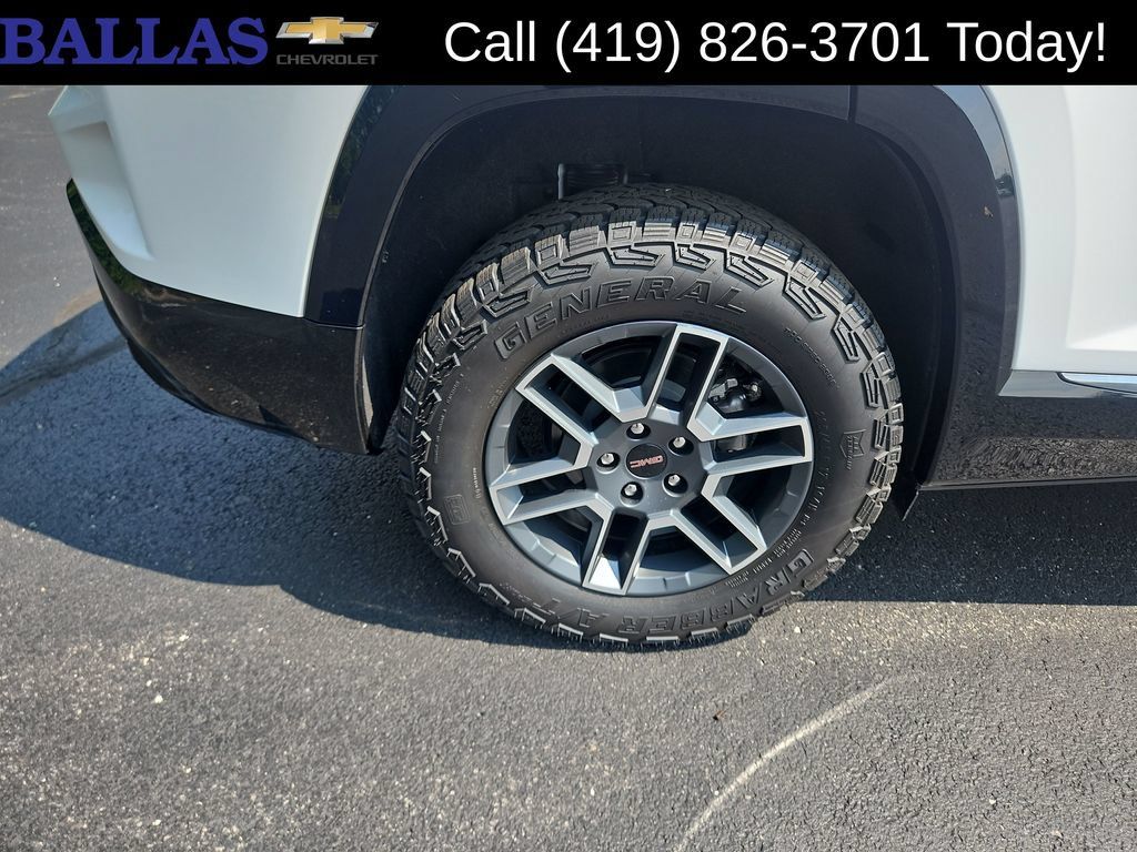Certified 2026 GMC Terrain AT4 AWD/4WD image 27