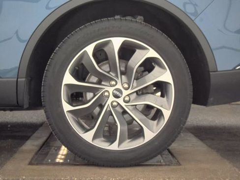 Used 2025 Lincoln Aviator Reserve w/ Illumination Package image 12