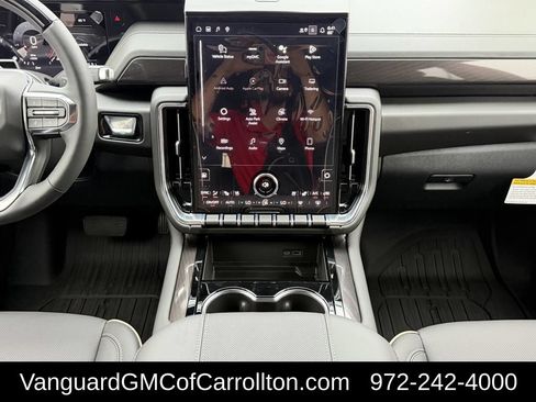 New 2026 GMC Yukon XL Elevation w/ Elevation Premium Package AWD/4WD image 13