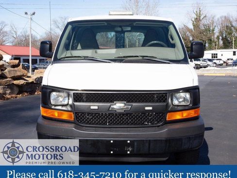 Used 2016 Chevrolet Express 2500 RWD image 7